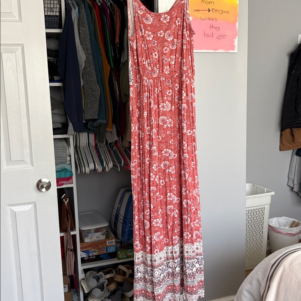 Women’s full length dress - Picture 7 of 11